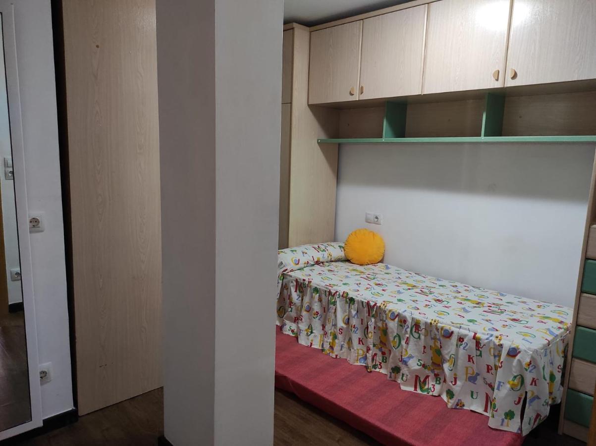Apartamento ลาปีเนดา ภายนอก รูปภาพ