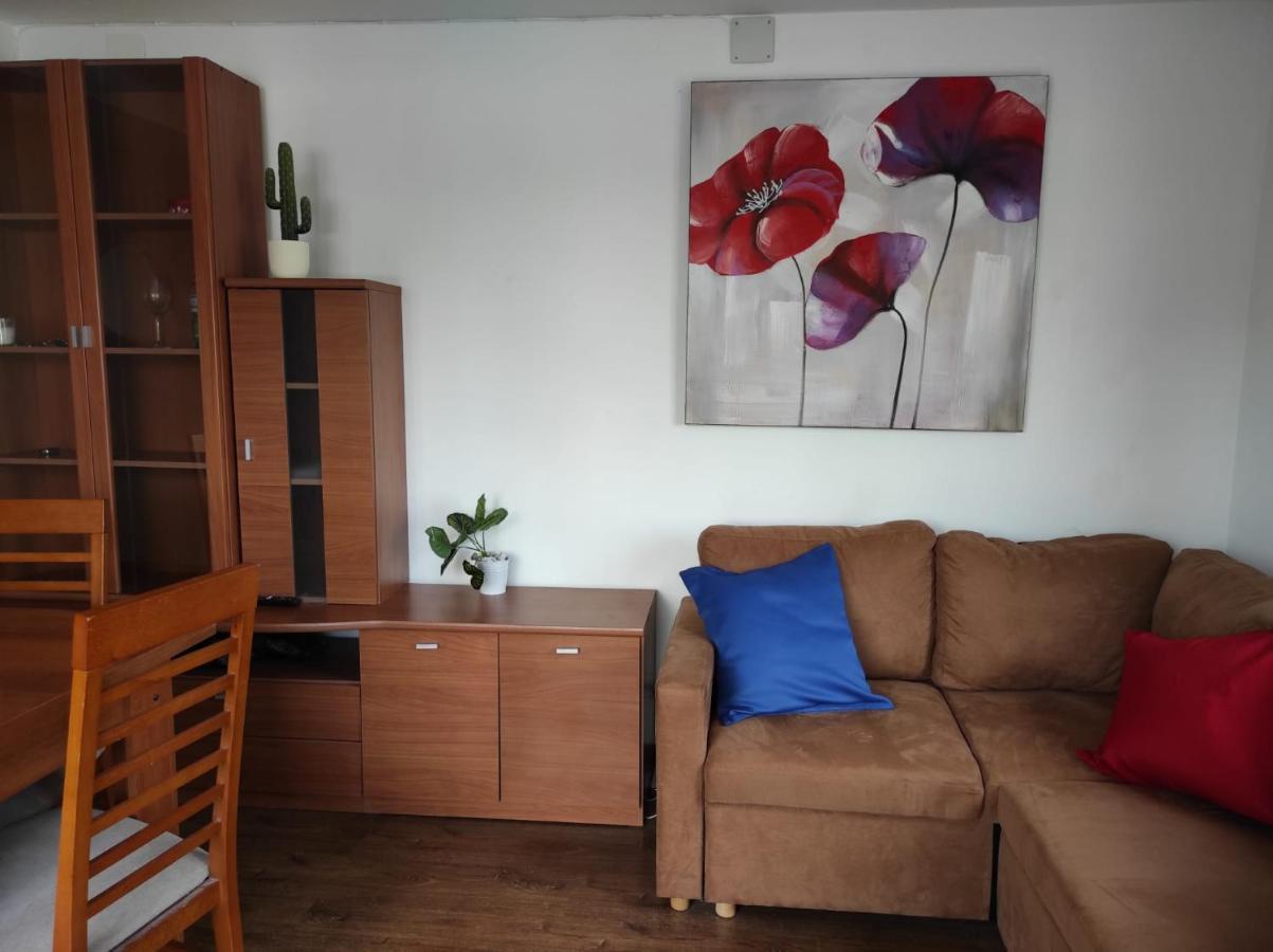 Apartamento ลาปีเนดา ภายนอก รูปภาพ
